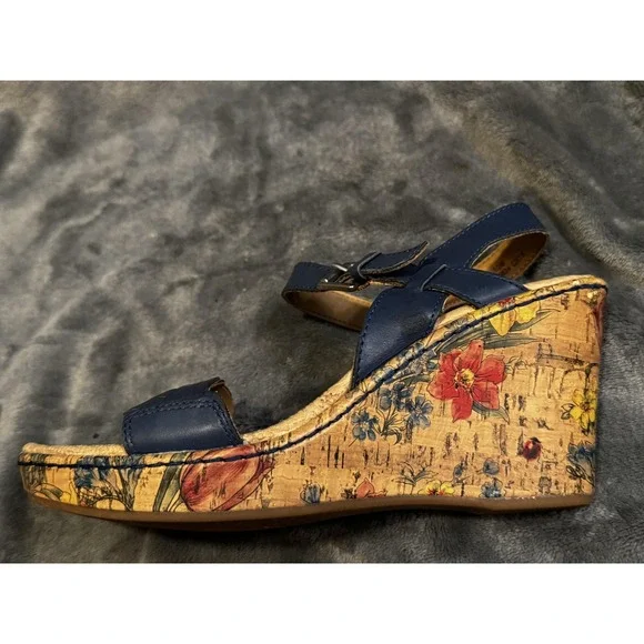 b.o.c Shoes Womens Size 10 Blue Floral Cork Wedge Sandals Comfort Strappy Summer - Picture 6 of 14